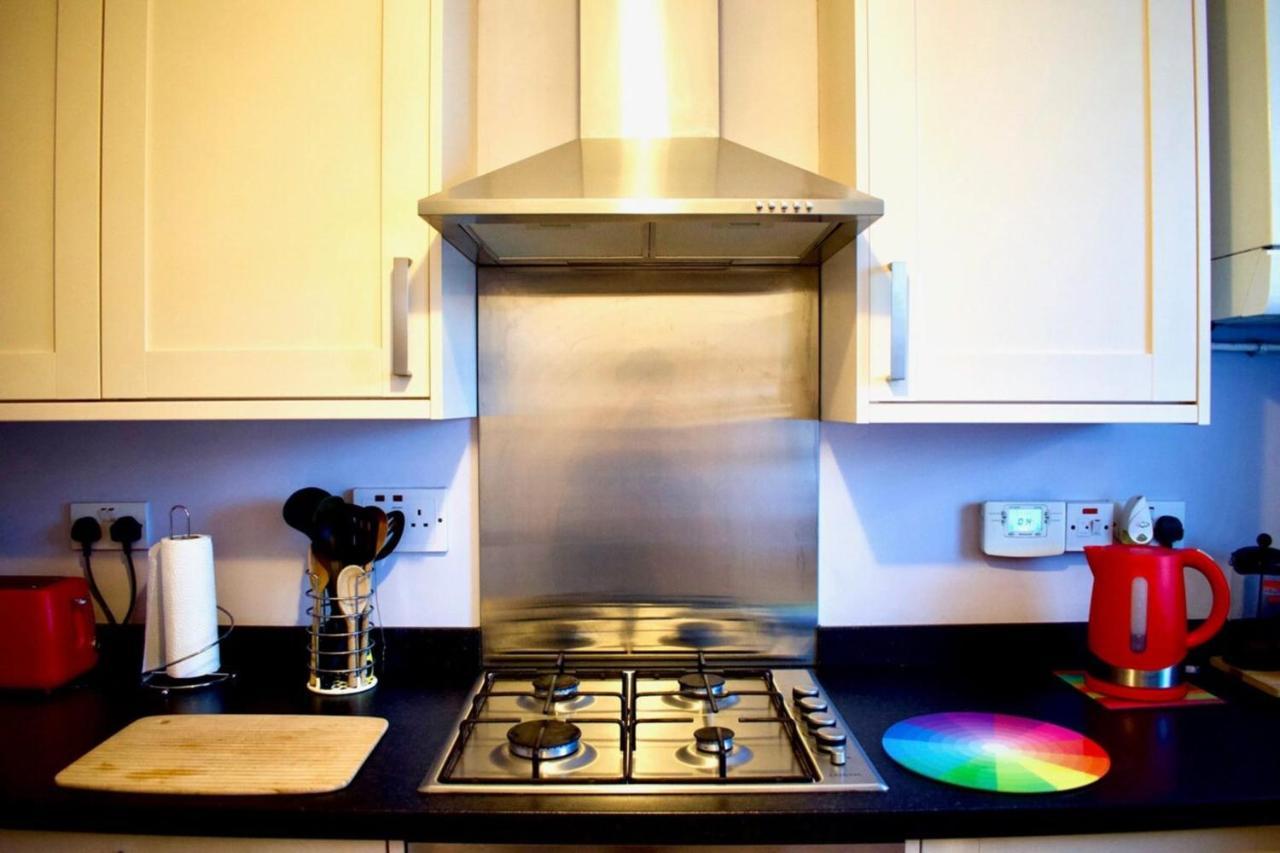 Welcoming And Homely 2 Bed In Central Location Edinburgh Bagian luar foto
